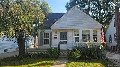 /international/us/2259-cambridge-road-berkley-mi-110102709936/