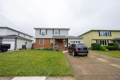 /international/us/74-lemans-drive-cheektowaga-ny-110100802753/