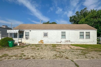 /international/us/4217-e-wilma-wichita-ks-110100254343/