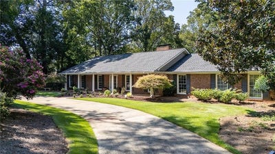 /international/us/5580-lake-island-drive-sandy-springs-ga-110120458587/