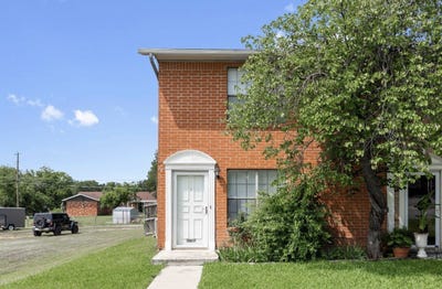 /international/us/1601-14th-street-brownwood-tx-110108388328/