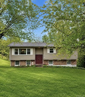 /international/us/60-mayer-drive-highland-ny-110107852788/