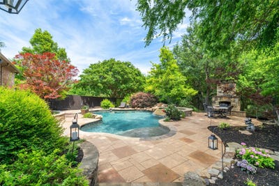 /international/us/1097-limestone-court-allen-tx-110107885538/