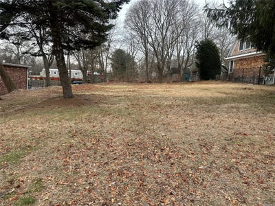 /international/us/442-main-street-center-moriches-ny-110096113985/?lang=en