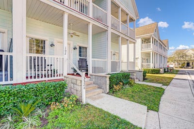 /international/us/3324-monterey-square-lane-fort-pierce-fl-110106431574/