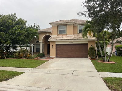 /international/us/1552-nw-135th-ave-pembroke-pines-fl-110104546497/