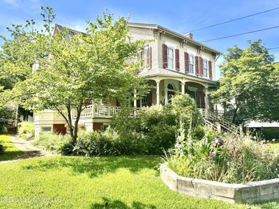 /international/us/402-n-pearl-street-natchez-ms-110108919729/
