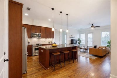 /international/us/360-chambers-street-woodstock-ga-110103117844/