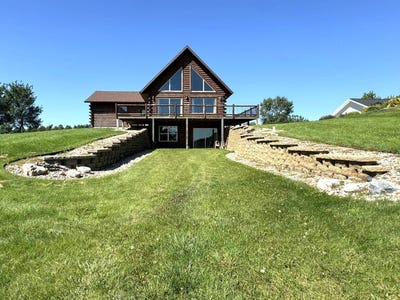 /international/us/11708-schlekewy-dr-lake-city-sd-110102029115/