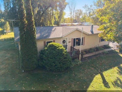/international/us/1239-melissa-boulevard-little-suamico-wi-110120418408/