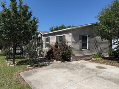 /international/us/12656-claremont-cir-del-valle-tx-110108061531/
