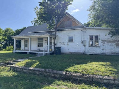 /international/us/304-n-5th-enid-ok-110107725065/