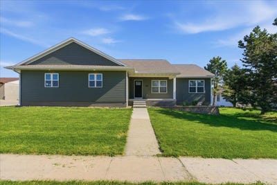 /international/us/123-carroll-boulevard-dunkerton-ia-110108090671/