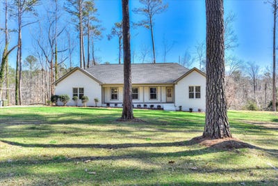 /international/us/4626-silver-lake-drive-evans-ga-110107925007/