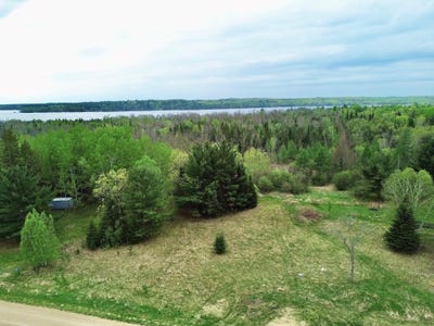 /international/us/32597-quail-lane-laporte-mn-110098482971/
