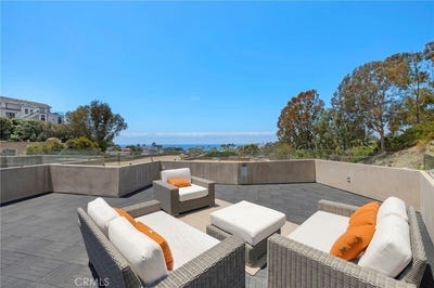 /international/us/346-y-place-laguna-beach-ca-110108256406/