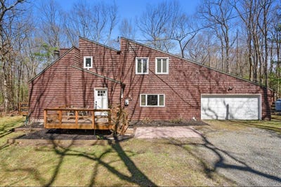 /international/us/16-clipper-drive-wurtsboro-ny-110099181084/?lang=zh-tw