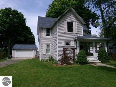 /international/us/405-e-saginaw-st-louis-mi-110100570366/