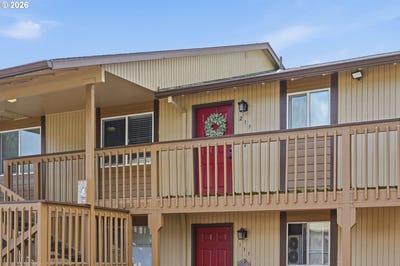/international/us/3404-19th-ave-forestgrove-or-110107303855/