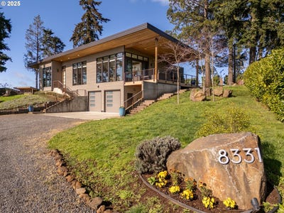 /international/us/8331-ne-worden-hill-rd-dundee-or-110098931056/