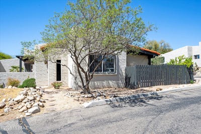 /international/us/4538-e-la-estancia-tucson-az-110100977747/