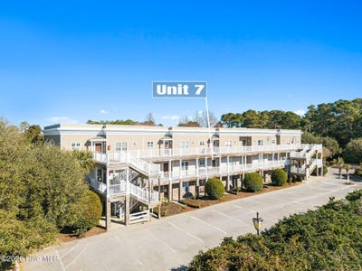 /international/us/4134-vanessa-drive-se-southport-nc-110104954472/