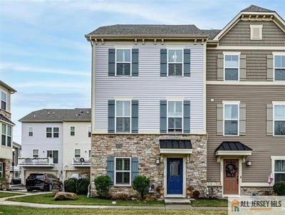 /international/us/303-bayside-court-south-amboy-nj-110107997163/