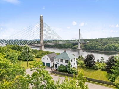 /international/us/1407-us-highway-1-prospect-me-110100845713/