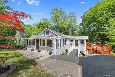 /international/us/118-hewitt-street-lake-peekskill-ny-110108631223/
