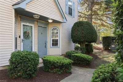/international/us/5013-bardith-circle-virginia-beach-va-110120828918/