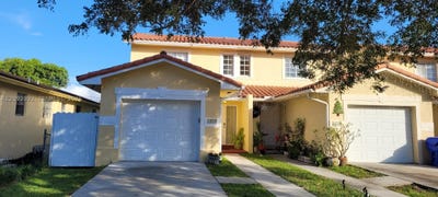 /international/us/5829-grant-st-hollywood-fl-110110271138/