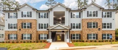 /international/us/5301-fairington-club-drive-lithonia-ga-110108251724/