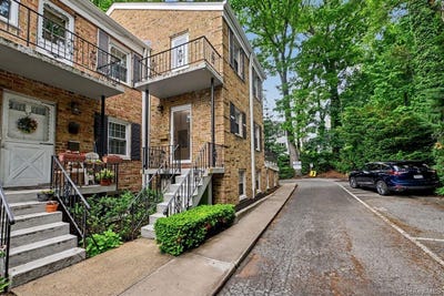 /international/us/95-georgia-avenue-bronxville-ny-110108439573/