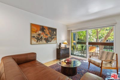 /international/us/950-n-kings-rd-west-hollywood-ca-110107509576/