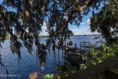 /international/us/122-rio-vista-avenue-east-palatka-fl-110099541854/?lang=zh-tw
