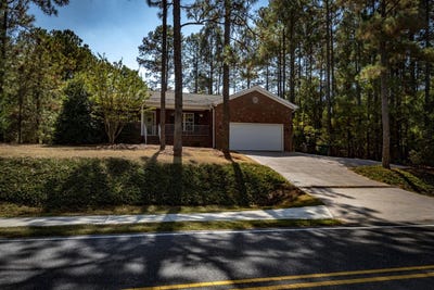 /international/us/440-spring-lake-drive-pinehurst-nc-110107665852/