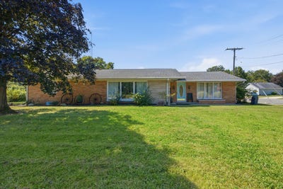 /international/us/402-schricker-avenue-north-judson-in-110119917312/