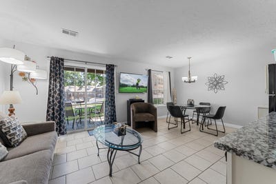 /international/us/27-fall-creek-drive-branson-mo-110109035468/