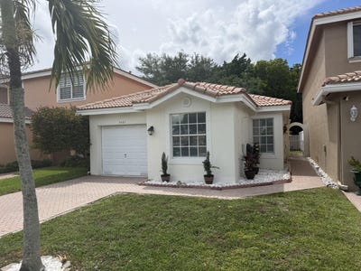 /international/us/5467-nw-95th-avenue-sunrise-fl-110107203294/