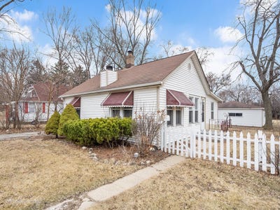/international/us/4817-belmont-road-downers-grove-il-110107039452/