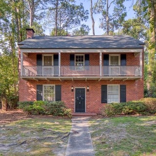 /international/us/221-e-56th-street-savannah-ga-110097589154/