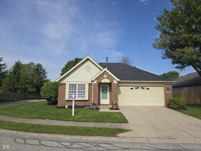 /international/us/9979-waterside-drive-noblesville-in-110107554251/