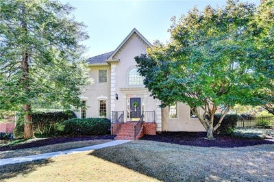 /international/us/1081-manning-farms-court-atlanta-ga-110120740577/
