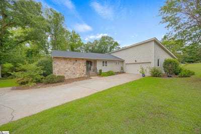 /international/us/131-bowen-road-anderson-sc-110110366133/