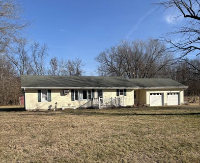 /international/us/3001-n-1250th-st-flat-rock-il-110104951193/