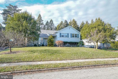 /international/us/245-barclay-circle-cheltenham-pa-110101063520/