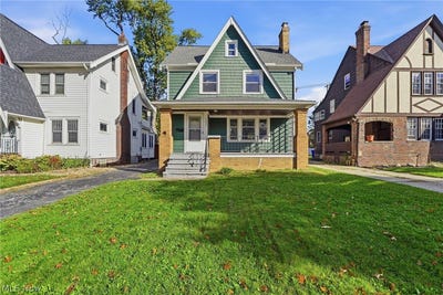 /international/us/3657-silsby-road-university-heights-oh-110120415976/