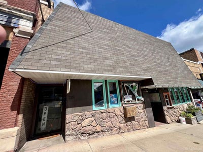 /international/us/318-superior-avenue-crystal-falls-mi-110101894242/