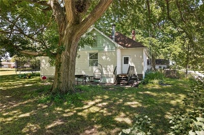 /international/us/401-n-madison-street-oregon-mo-110108877406/