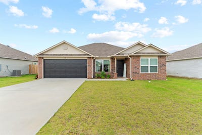 /international/us/10-farmhouse-circle-vilonia-ar-110108397460/